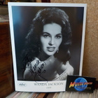 WANDA JACKSON NIMIKIRJOITUS - pikkukuva 1