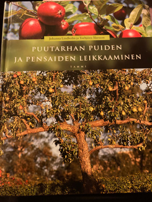 PUUTARHAN PUIDEN JA PENSAIDEN LEIKKAAMINEN