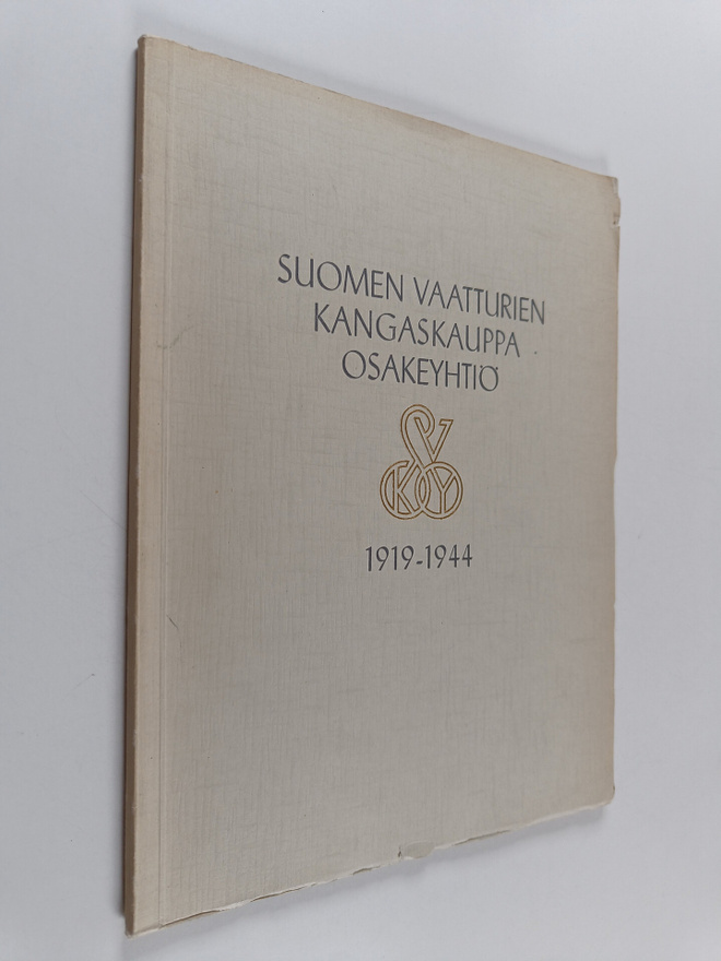 F. Hallio : Suomen vaatturien kangaskauppa osakeyhtiö 191...