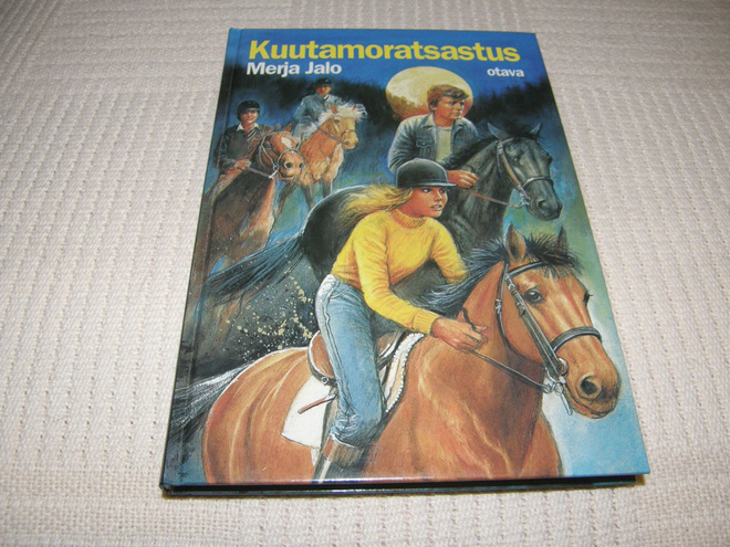 Jalo Kuutamoratsastus