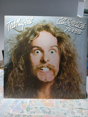 Ted Nugent – Cat Scratch Fever