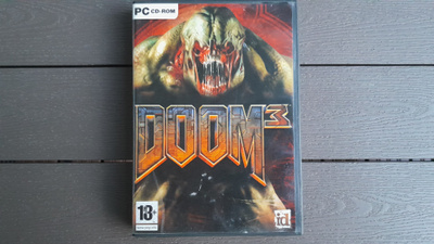 PC CD: DOOM 3 peli (2004)