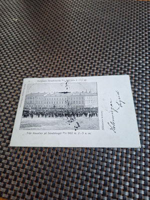 Z14 Helsinki Mellakasta Senaatintori