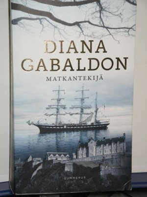 Diana Gabaldon : MATKANTEKIJÄ