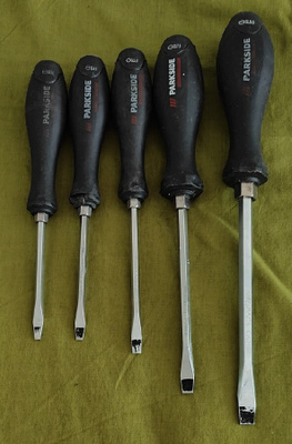 Ruuvimeisselisarja SL 3.5 - 9.0