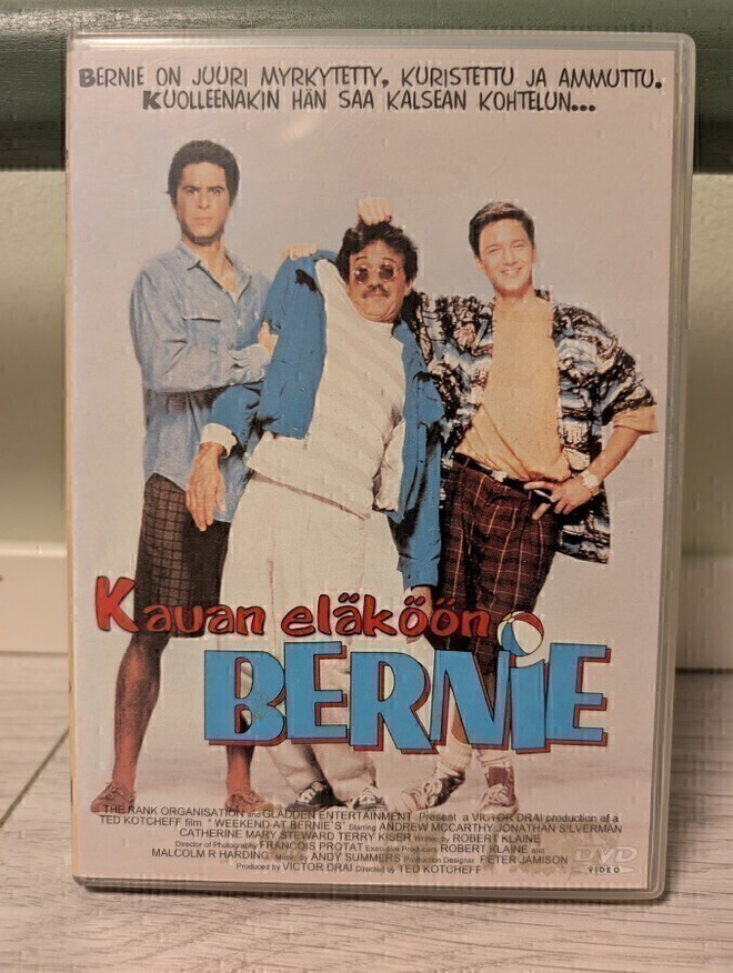 KAUAN ELÄKÖÖN BERNIE (DVD)
