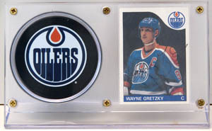 Wayne Gretzky Edmonton Oilers, Puck & Card Holder AUTO