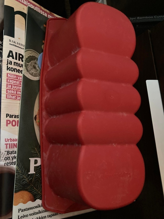 Tupperware leipävuoka