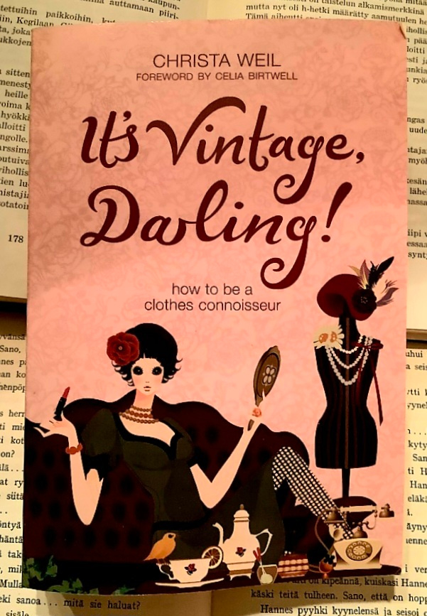 It's Vintage, Darling! How to be a Clothes Connoisseur