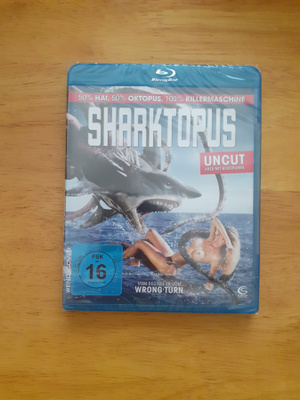 Sharktopus BLU-RAY