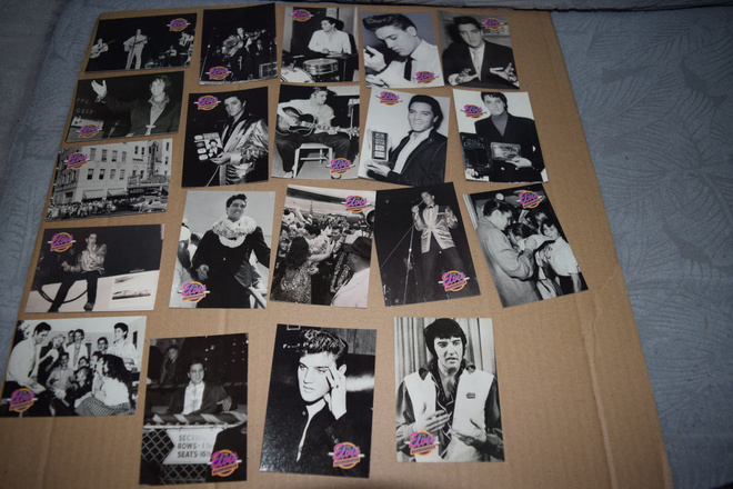 Elvis Presley keräilykortteja 19kpl  Set 5