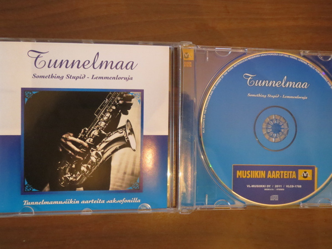 Tunnelmamusiikin aarteita saksofonilla CD