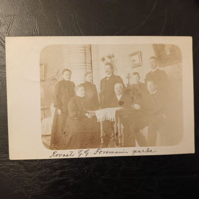 Liminka kirkkoherra Forsmanin perhe 1905.
