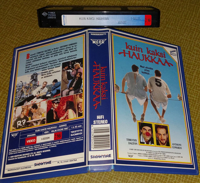VHS FI: Kuin kaksi haukkaa (Showtime)