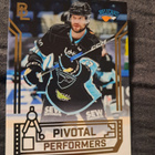 26-27 Blueline Pivotal Performers gold: Michal Jordan - pikkukuva 1