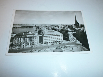 Hamburg, keskikaupunkia + raitiovaunu, p. 1952 -> Suomeen