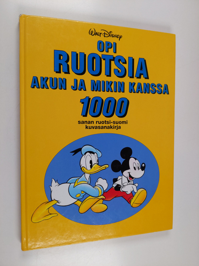 Walt Disney : Opi ruotsia Akun ja Mikin kanssa