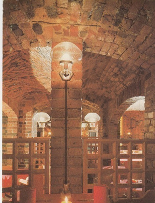 Tampere, Ravintola Tiiliholvi väri p25