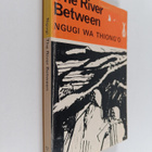 Ngugi Wa Thiong'o : The river between - pikkukuva 1