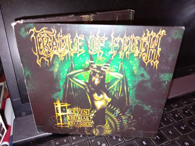CD + DVD Cradle of Filth : Eleven Burial Masses