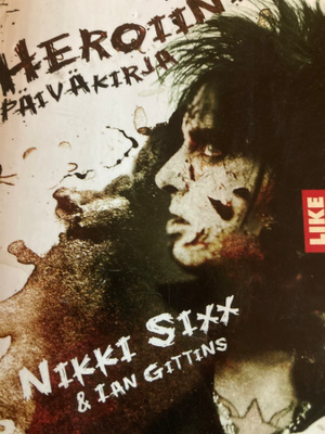 NIKKI SIXX: HEROIINIKIRJA