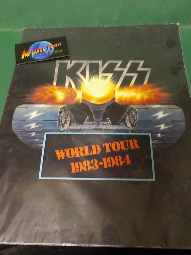 KISS - WORLD TOUR 1983-1984 KIERTUEKIRJA