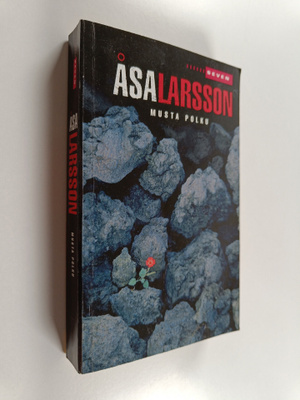 Åsa Larsson : Musta polku