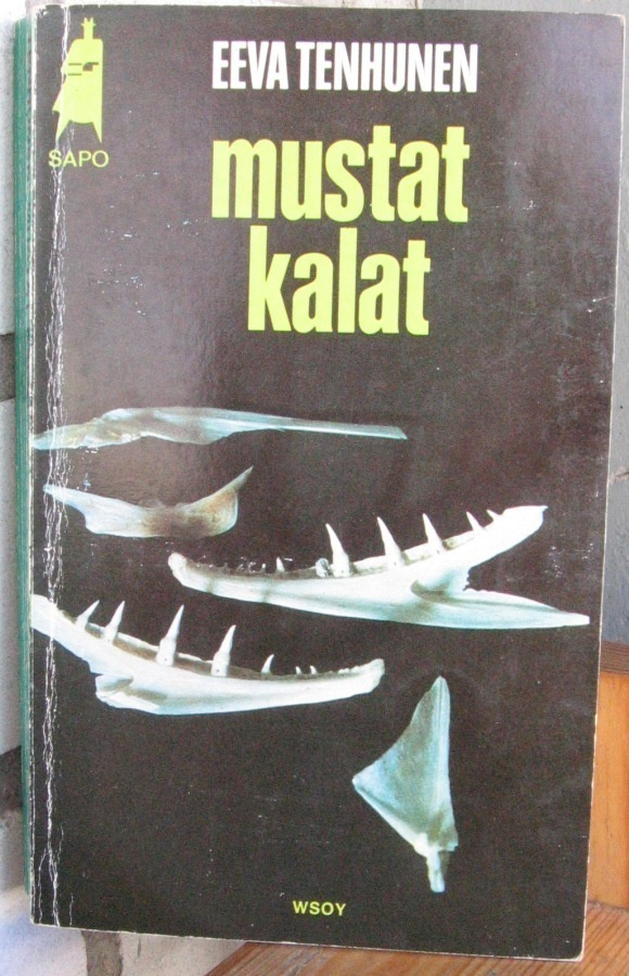 SaPo 134. Eeva Tenhunen: Mustat kalat. 242 s.