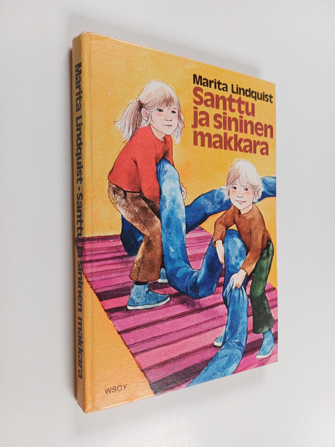 Marita Lindquist : Santtu ja sininen makkara