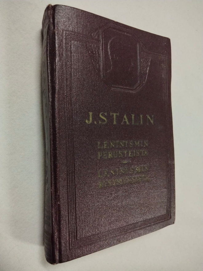 J. Stalin: Leninismin perusteista - Leninismin kysymyksistä