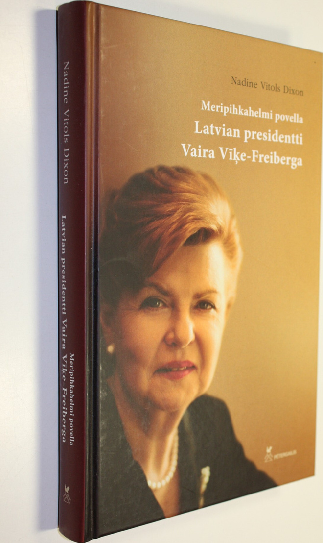 Nadine Vitols Dixon : Meripihkahelmi povella : Latvian pr...