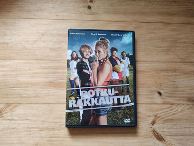 Potkurakkautta (DVD)