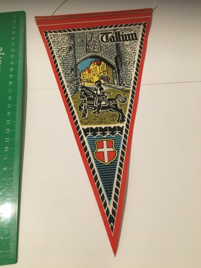 matkamuisto viiri TALLINN + HAAPSALU