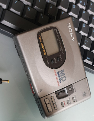 Sony MZ-R35 Minidisc, MD soitin