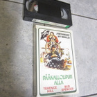 PÄÄKALLOLIPUN ALLA - HILL & SPENCER : VHS v 1971 - pikkukuva 1