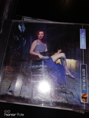 Tori Amos Boys for pele