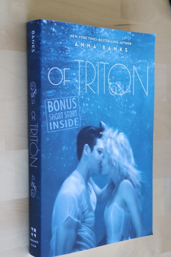 Anna Banks : Of Triton ( pokkari )