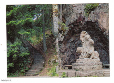 HÄMEENLINNA: Aulangon Karhu-veistos( Robert Stigell) ym