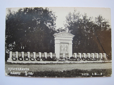 VANHA Postikortti Närpiö Sankarihaudat 1921