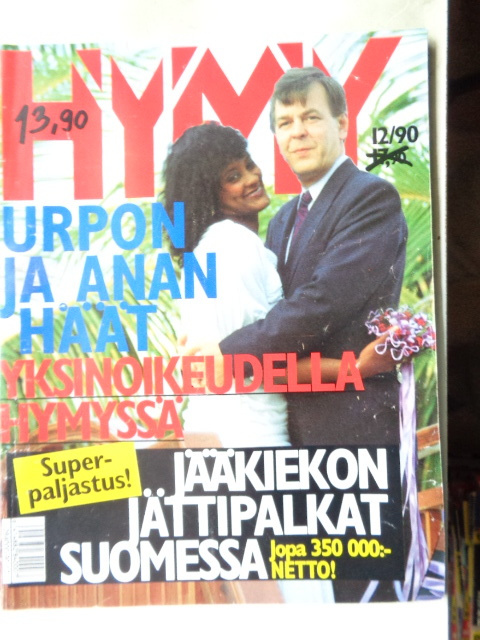 Hymy lehti Nro 12/1990 (17.10)