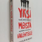 Karen M. McManus : Yksi meistä valehtelee - pikkukuva 1
