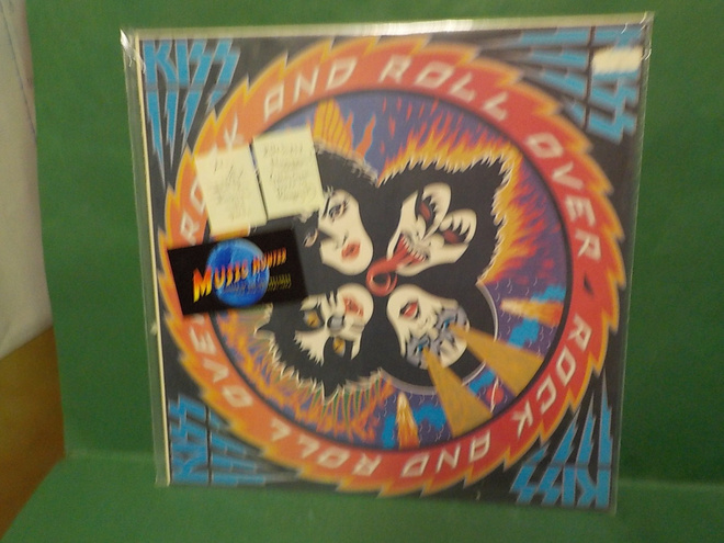 KISS - ROCK AND ROLL OVER M-/EX VERY RARE RUSSIAN 1994 LP