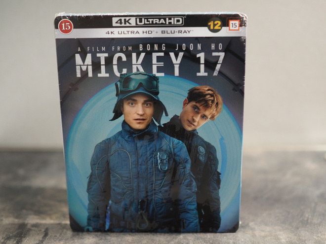 MICKEY 17 ( 4K Ultra HD + Blu-ray ) 2025