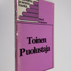 Matti Väisänen : Toinen puolustaja - pikkukuva 1