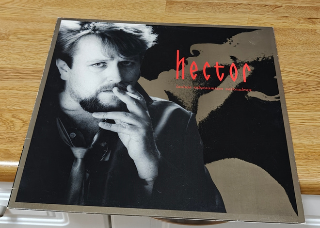 Hector Lauluja rakastamisen vaikeudesta LP