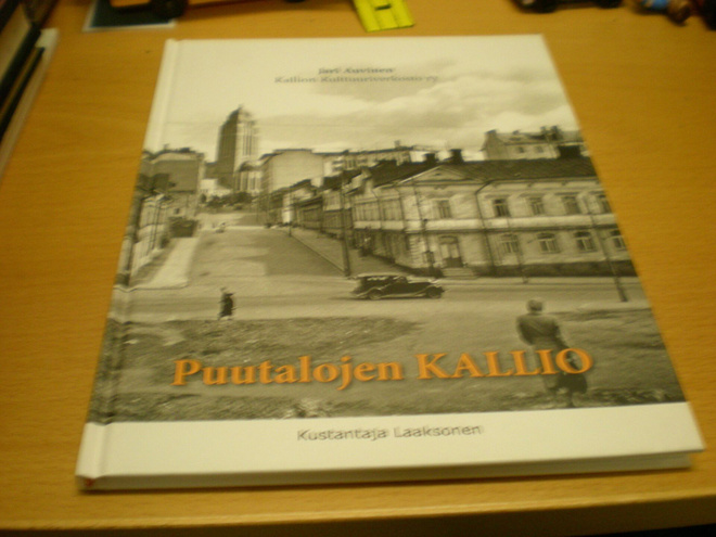 Jari Auvinen: Puutalojen Kallio