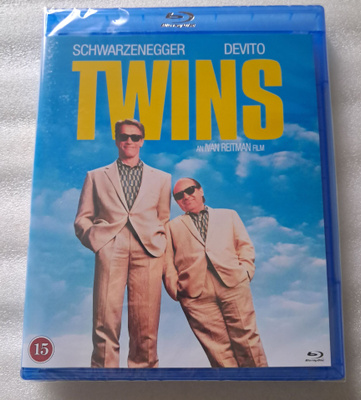 Twins Blu-Ray Uusi