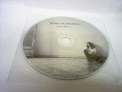 IRMA AGIASHVILI: Dream CDS (Sis.postikulut )