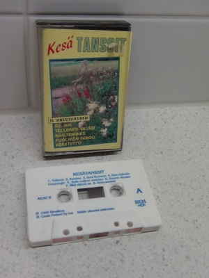 KESÄ  TANSSIT