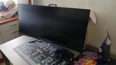 Acer Predator x34 (34", 100Hz)